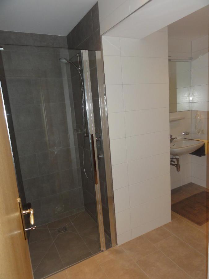 Ferienwohnung Haus Rätia Serfaus Zimmer foto